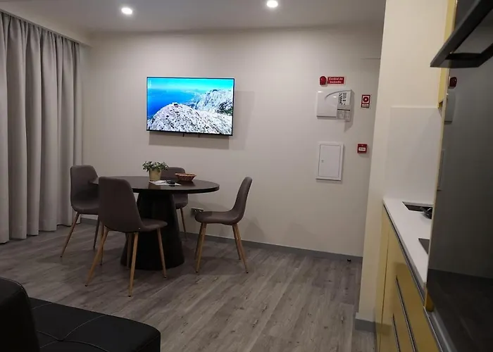 Moderno No - Araca By Tropical Solutions * 丰沙尔